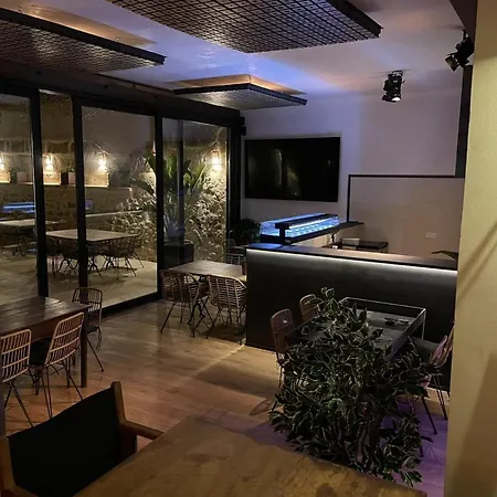 Petit C'an Mel Bed & Breakfast 3*